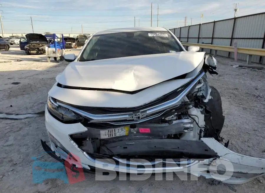 1G1ZD5ST0LF043893 Photo# 5