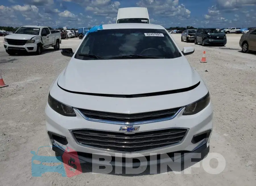 1G1ZE5ST8HF110132 Photo# 5
