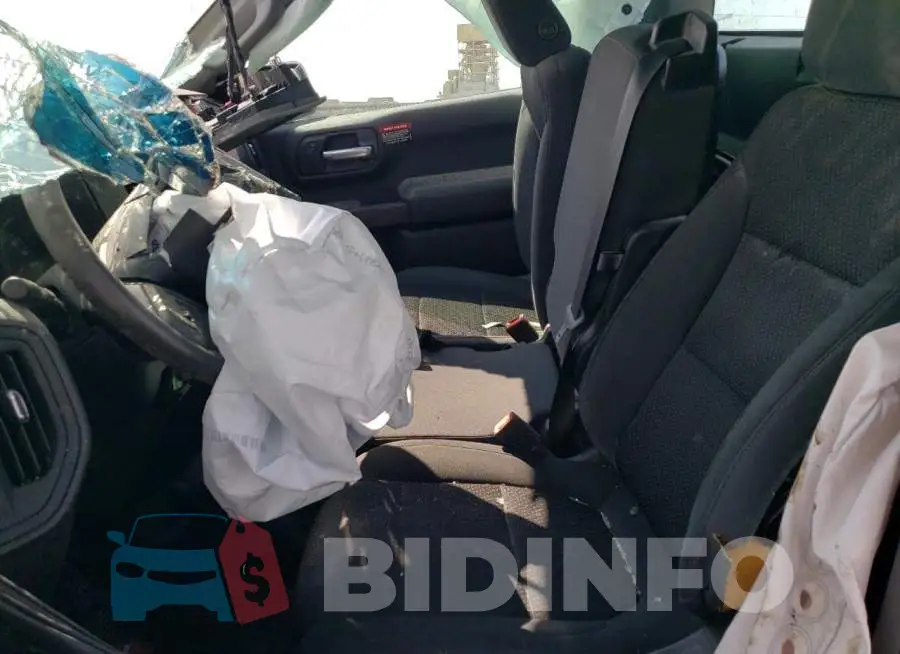 3GCNWAEF6MG267443 Photo# 7