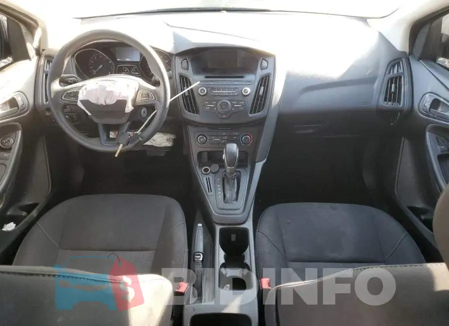 1FADP3E21HL289513 Photo# 8