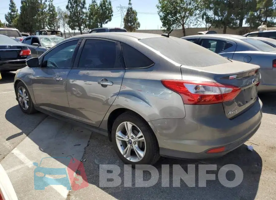 1FADP3F2XEL287897 Photo# 2