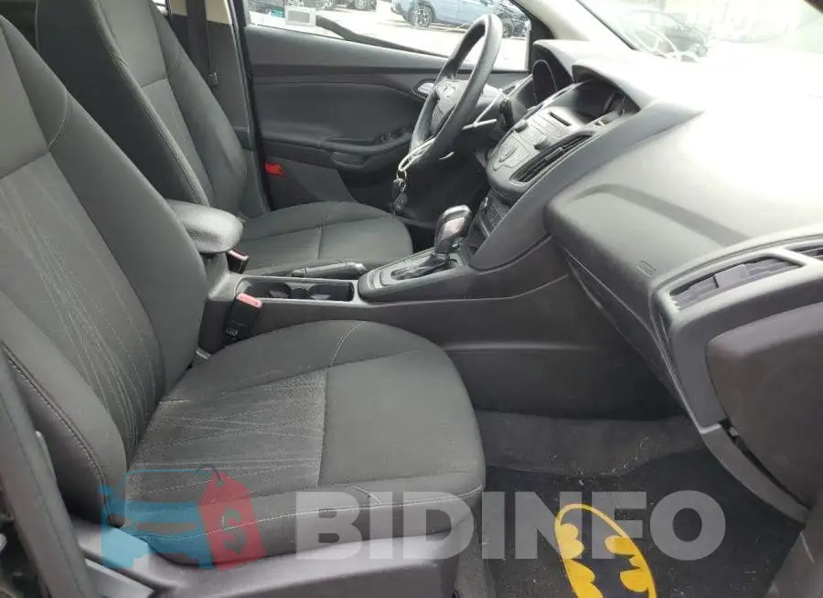 1FADP3K22GL235253 Photo# 5