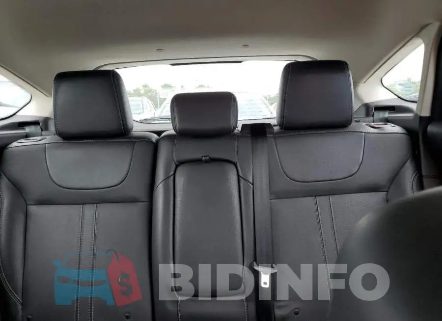 1FADP3N23EL207843 Photo# 10