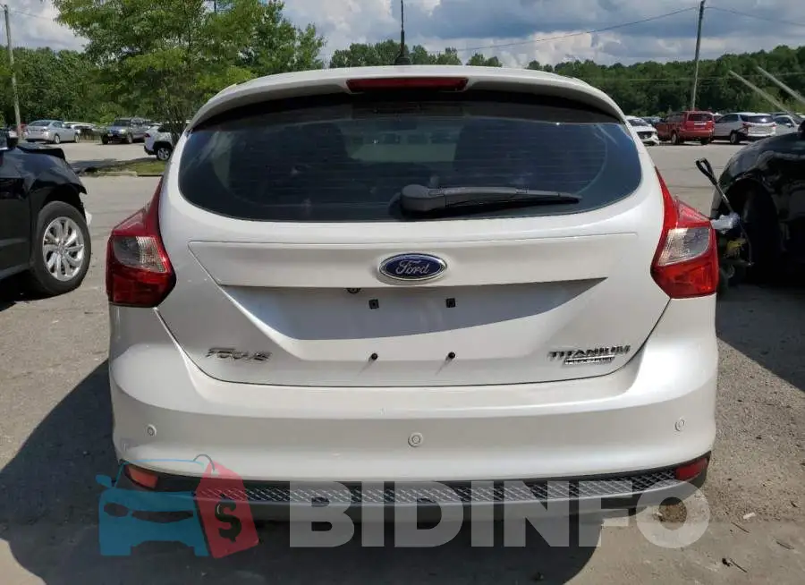 1FADP3N25EL459447 Photo# 6