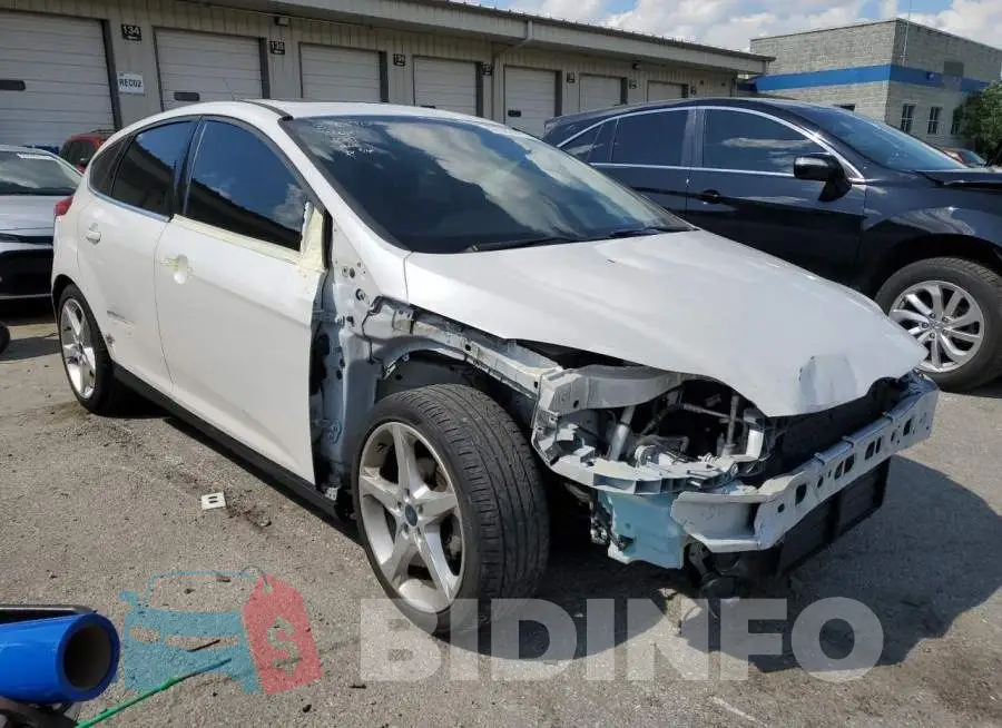 1FADP3N25EL459447 Photo# 4