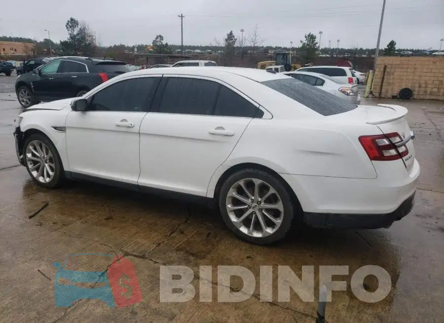 1FAHP2F82FG186573 Photo# 2