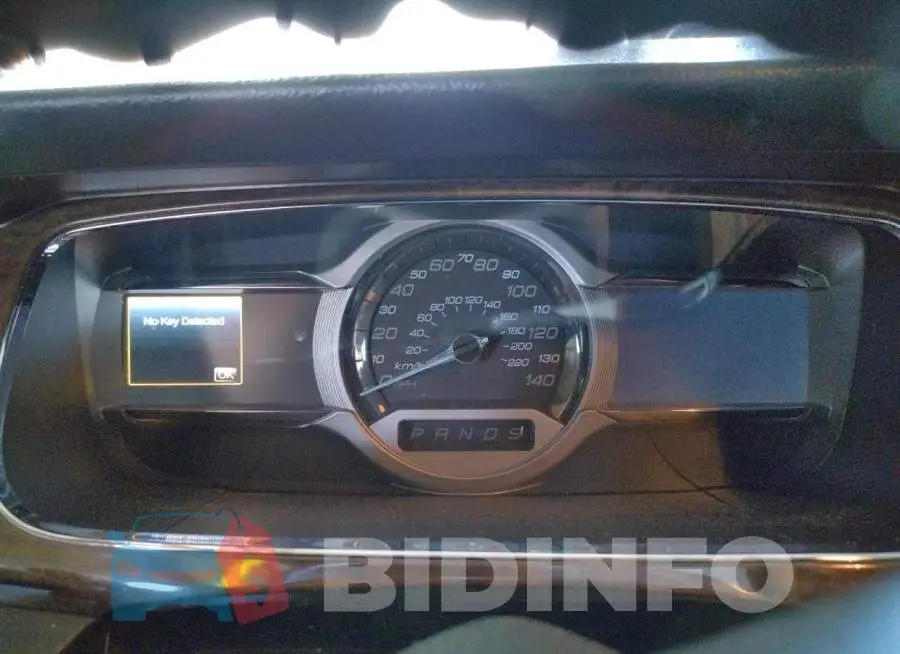 1FAHP2F85GG105096 Photo# 9