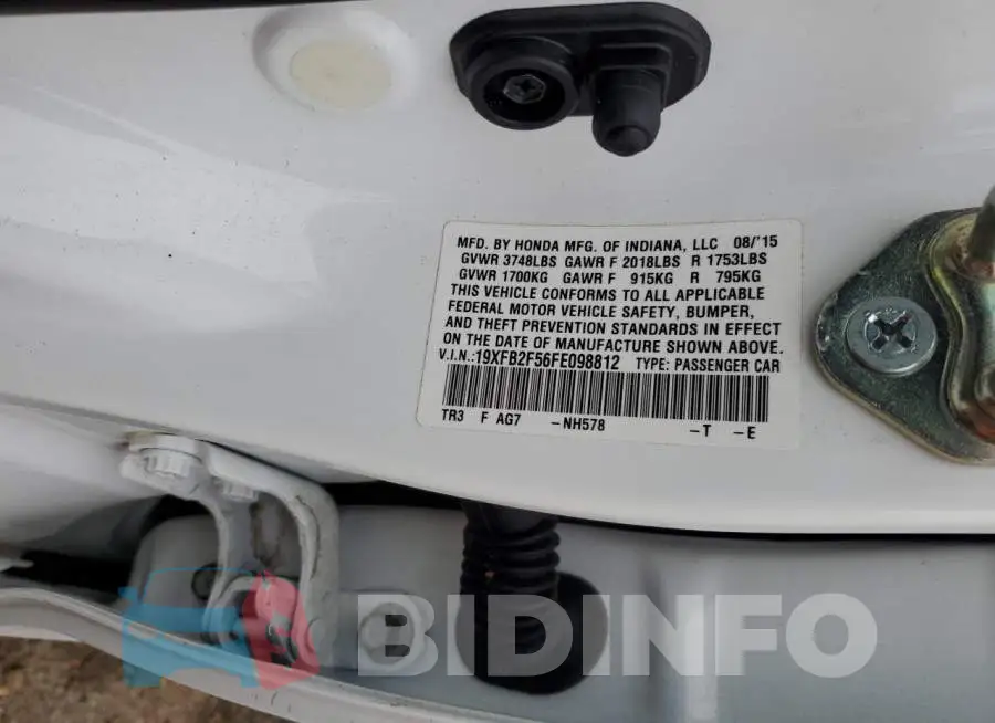 19XFB2F56FE098812 Photo# 12