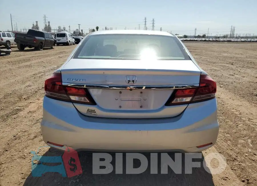 19XFB2F80FE084804 Photo# 6