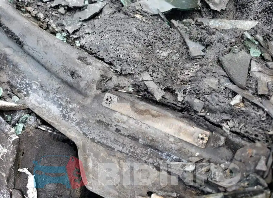 1HGCR2F32GA150343 Photo# 12