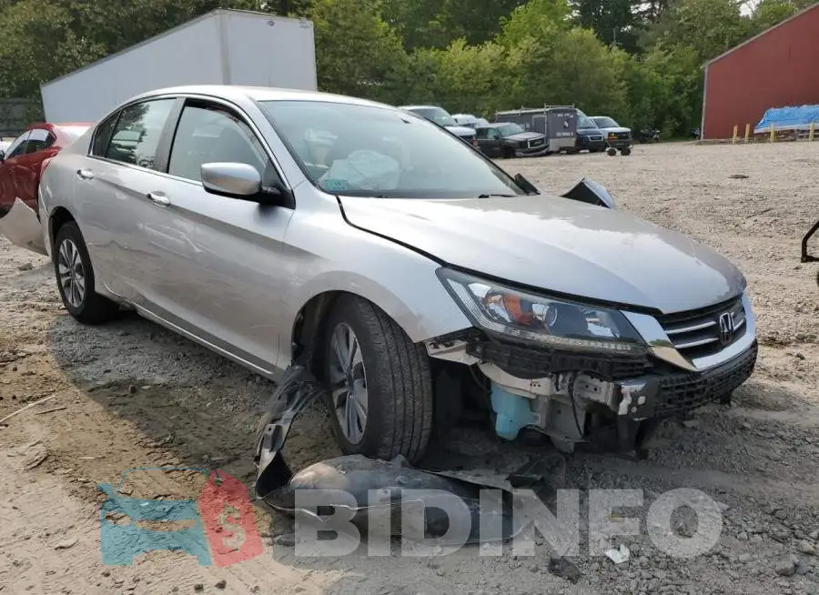 1HGCR2F38EA270824 Photo# 4