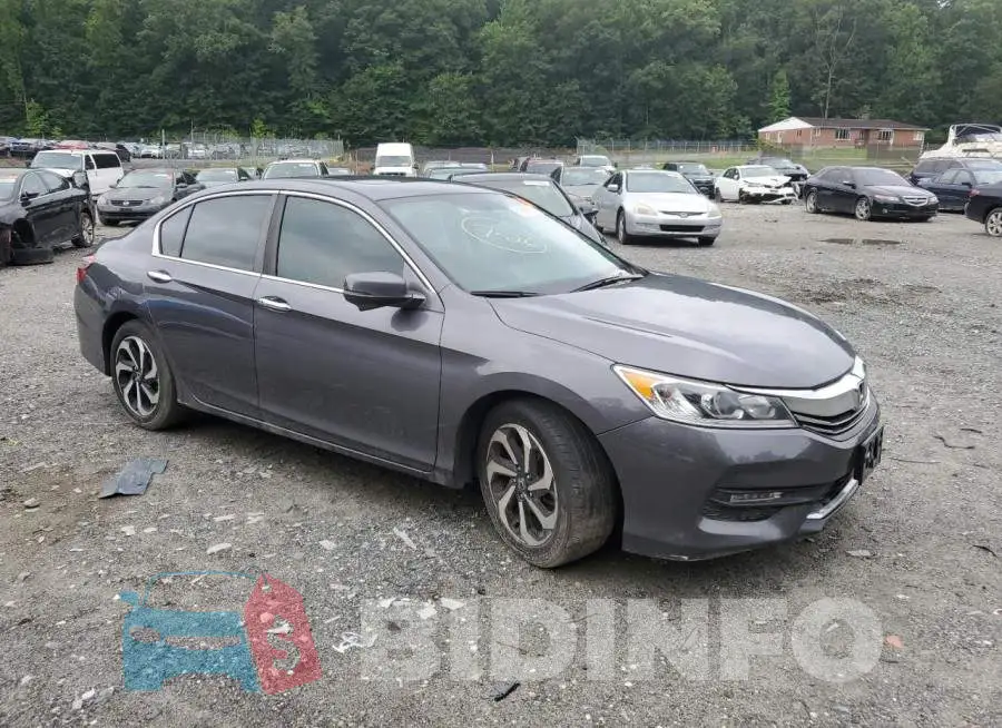 1HGCR2F78HA228211 Photo# 4