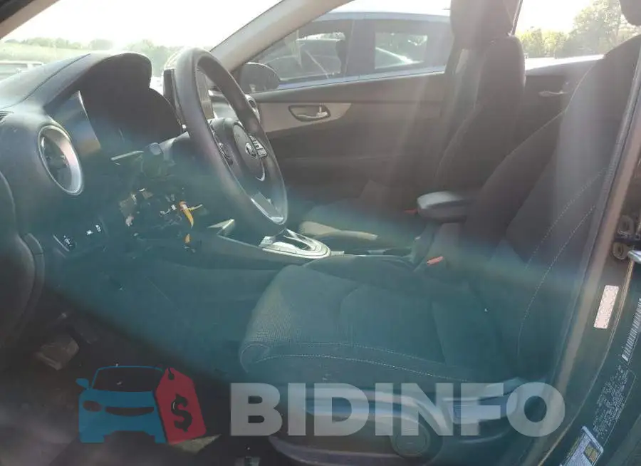 3KPF24AD0ME412302 Photo# 7
