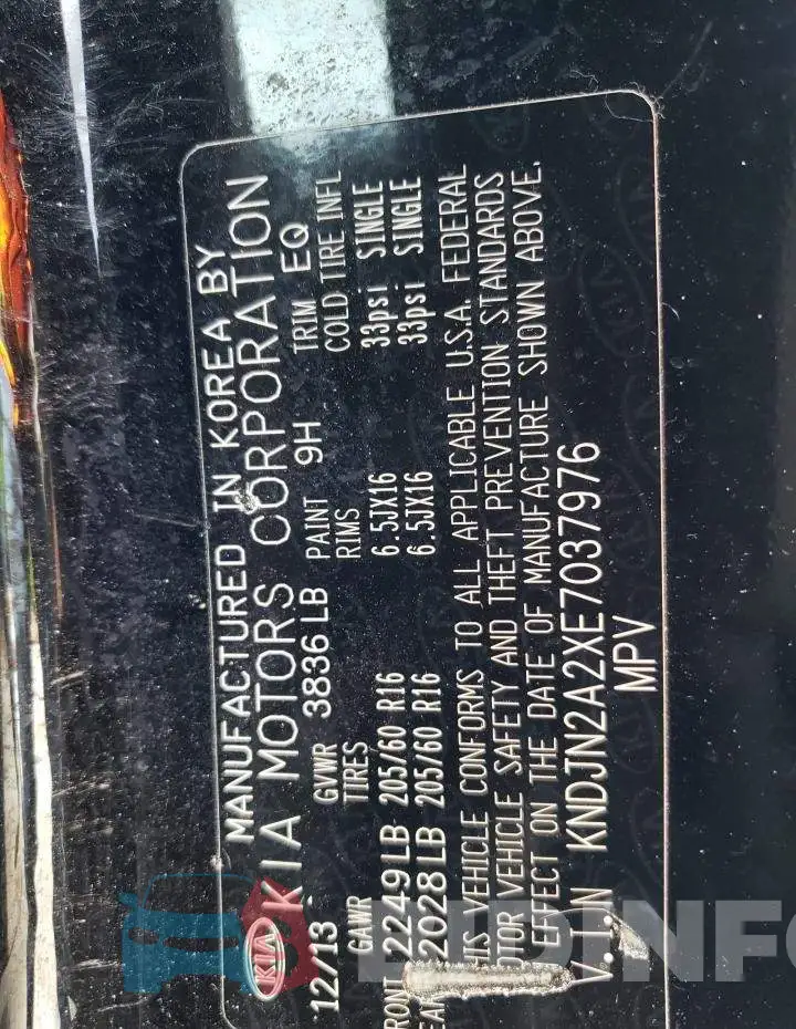 KNDJN2A2XE7037976 Photo# 12