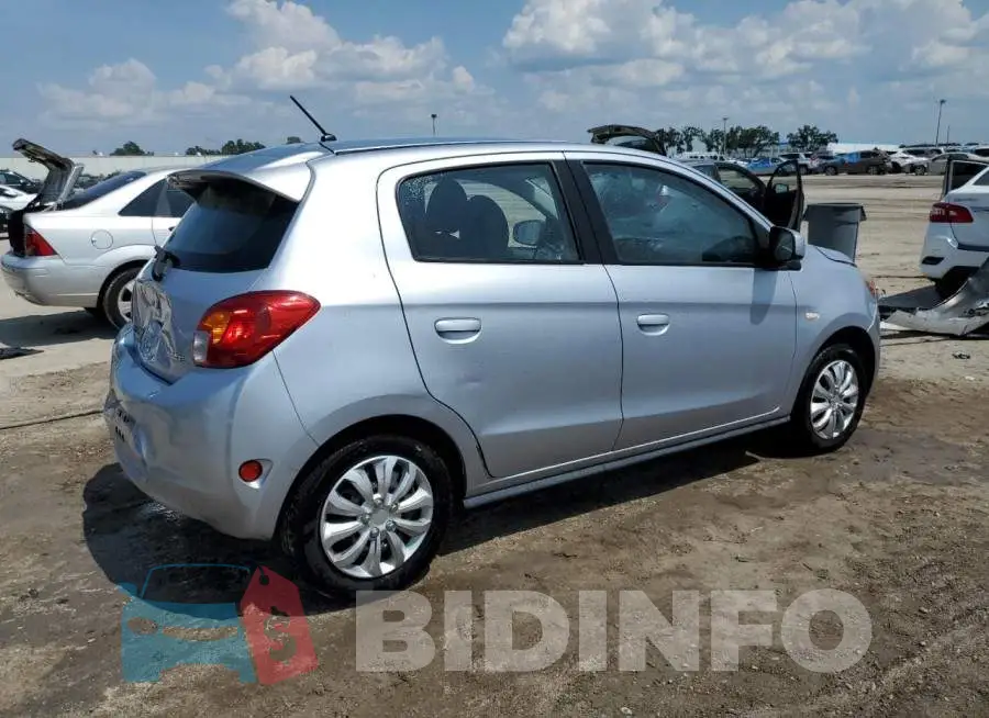 ML32A3HJ2FH058595 Photo# 3