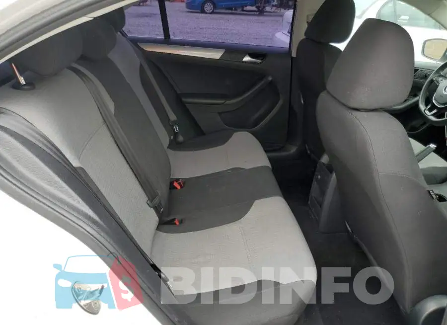3VW2B7AJ6HM272416 Photo# 10