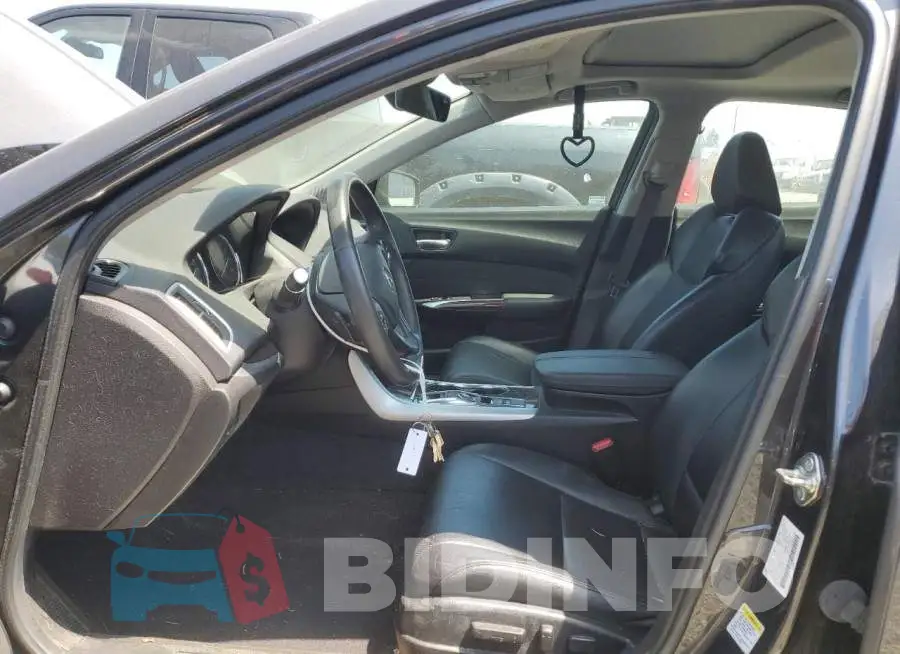 19UUB2F56FA020266 Photo# 7
