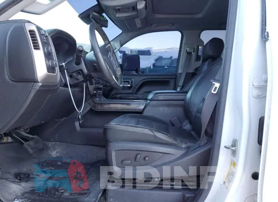 1GT120E86FF610715 Photo# 7