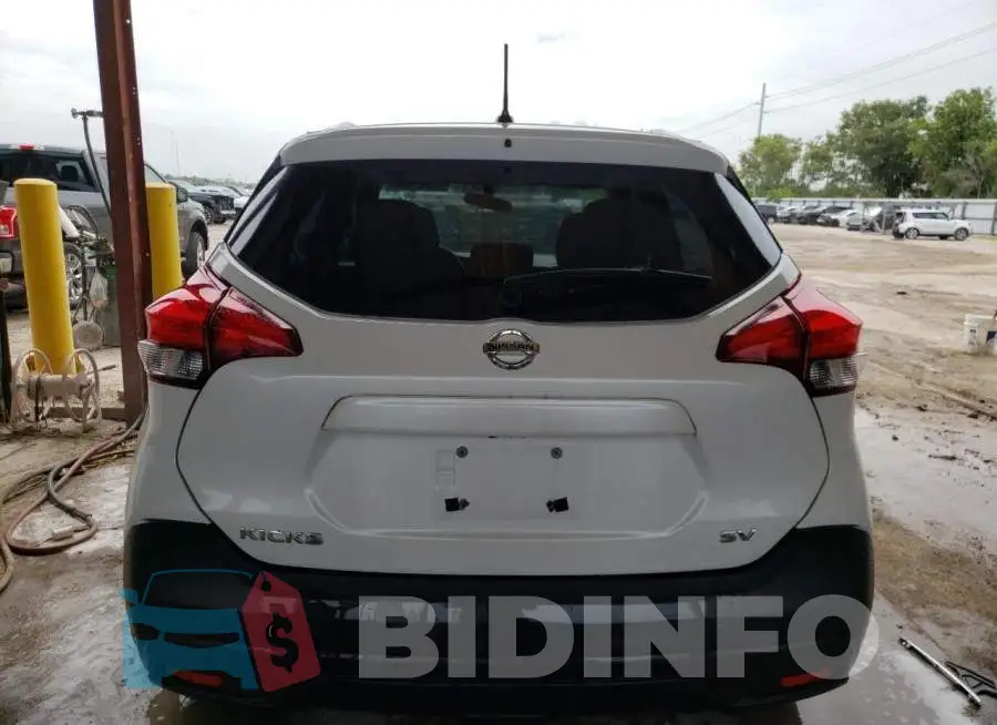 3N1CP5CU4JL542942 Photo# 6