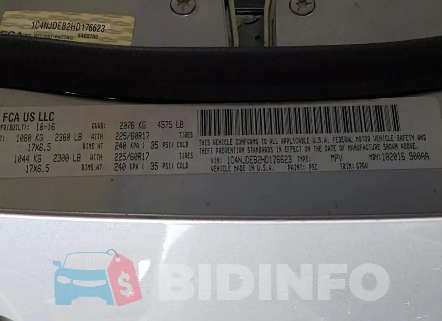 1C4NJDEB2HD176623 Photo# 13