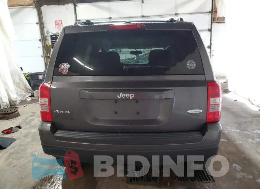 1C4NJRFB8ED862334 Photo# 6