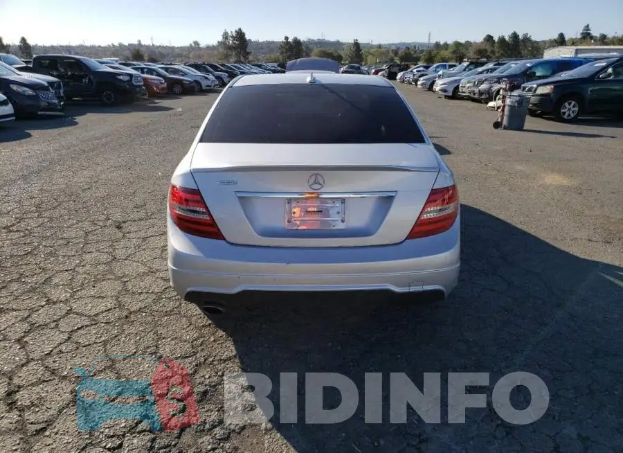 WDDGF4HB8ER315387 Photo# 6