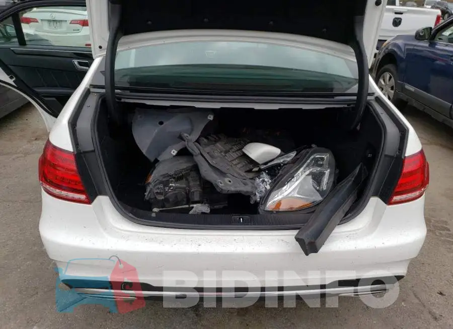 WDDHF9HB3EA917002 Photo# 12