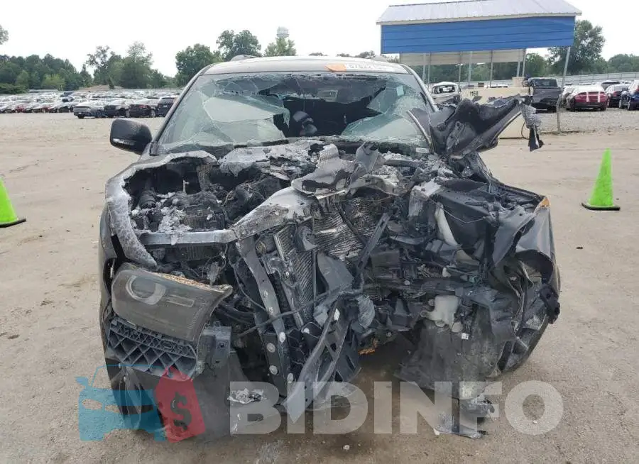 1C4RDJDG0JC101144 Photo# 5