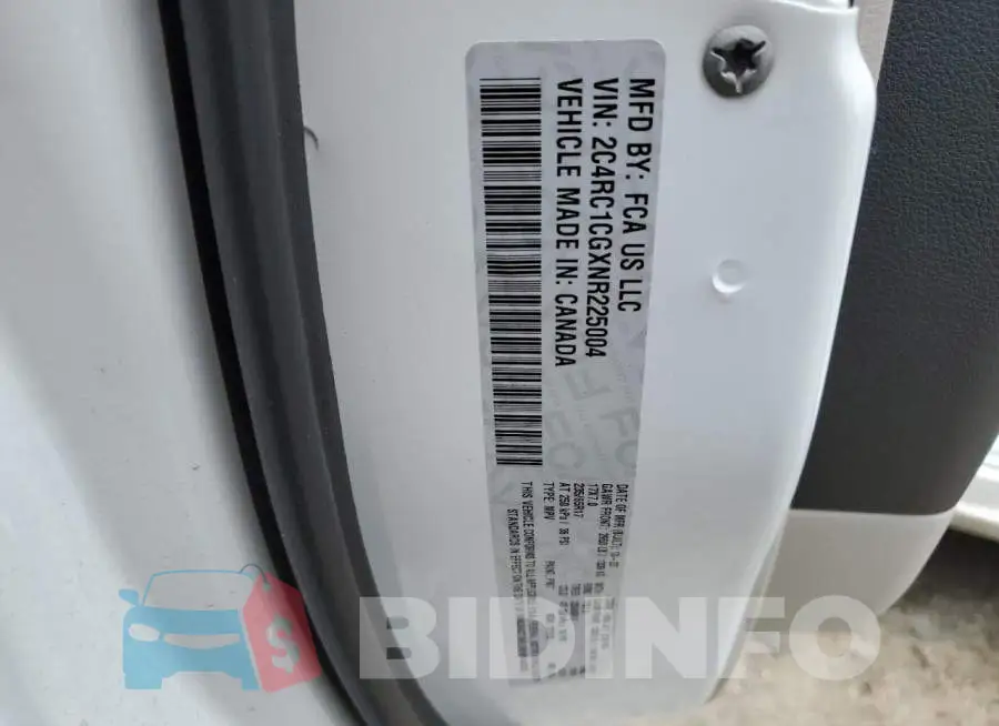2C4RC1CGXNR225004 Photo# 13