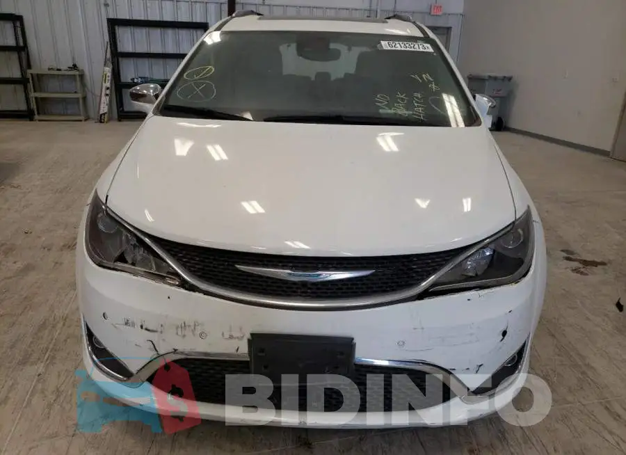 2C4RC1N7XLR267716 Photo# 5