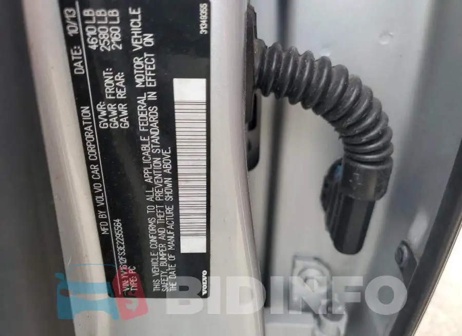 YV1612FS3E2295564 Photo# 12