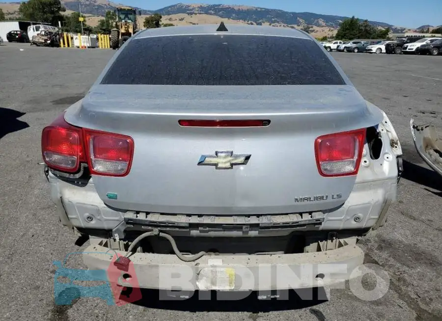 1G11B5SL5EF270647 Photo# 6