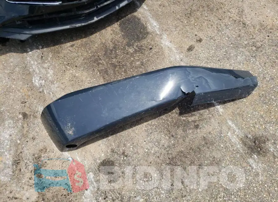 1G1ZB5ST6HF186098 Photo# 12