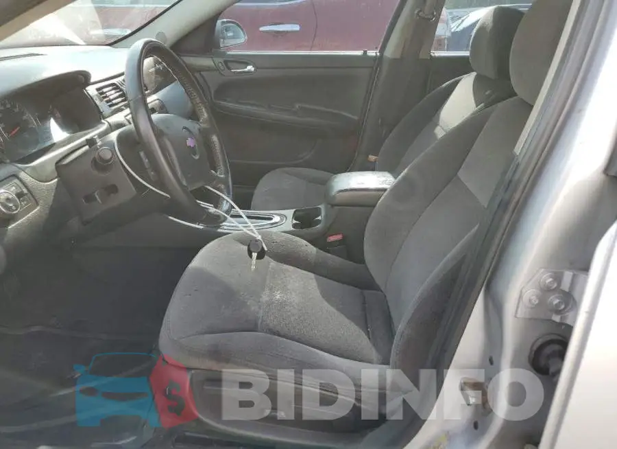 2G1WB5E39E1118640 Photo# 7