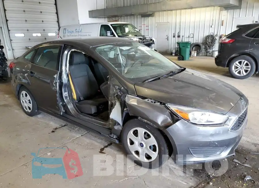 1FADP3E24GL280383 Photo# 4
