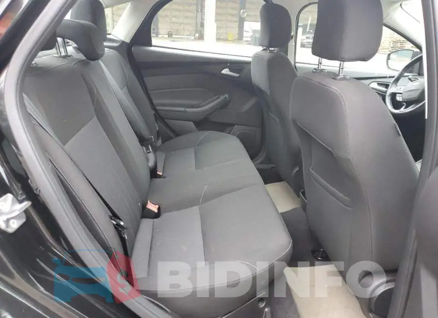 1FADP3F20FL261911 Photo# 10