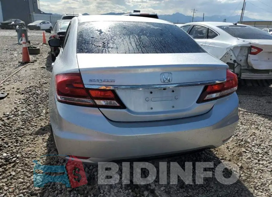 19XFB2F81FE072483 Photo# 6
