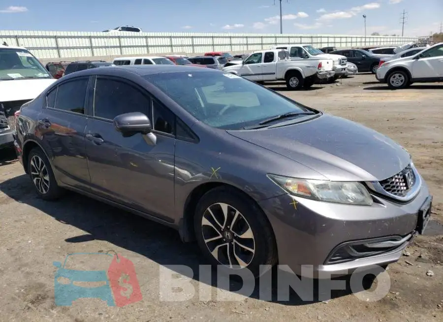19XFB2F83EE025163 Photo# 4