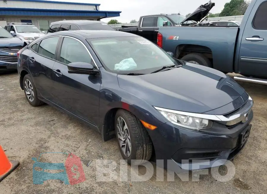 19XFC2F73HE002703 Photo# 4