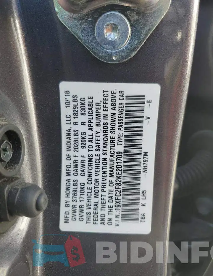 19XFC2F82KE201709 Photo# 13