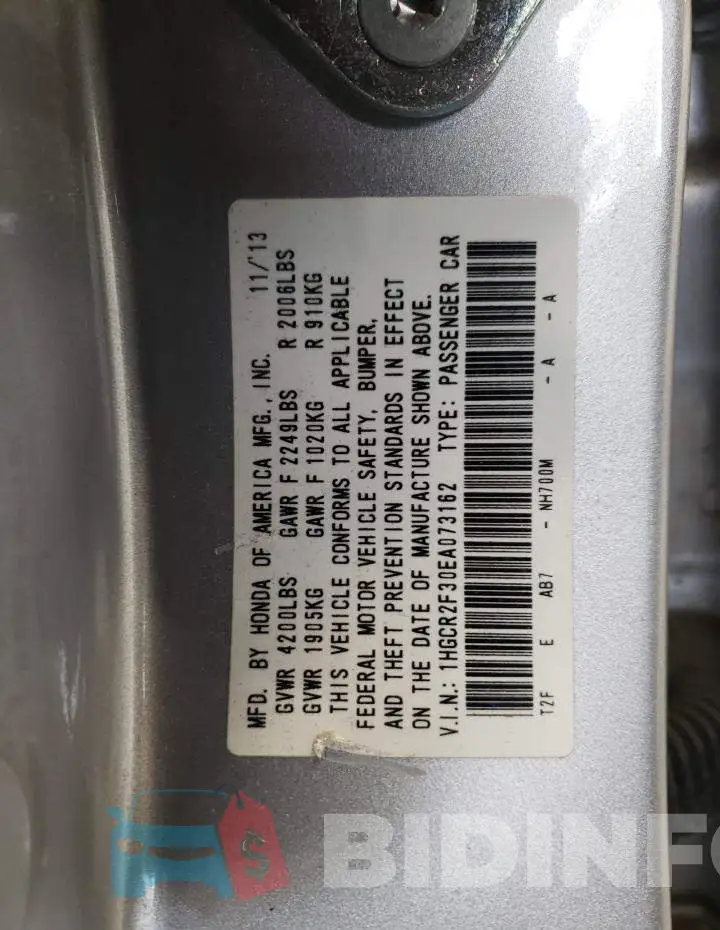1HGCR2F30EA073162 Photo# 12