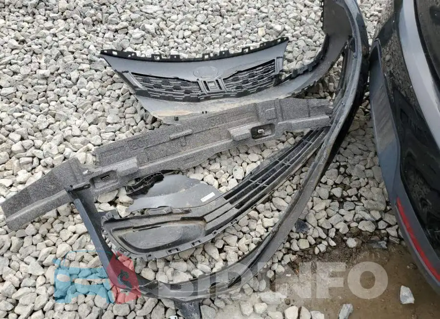KNADM4A33F6520279 Photo# 12