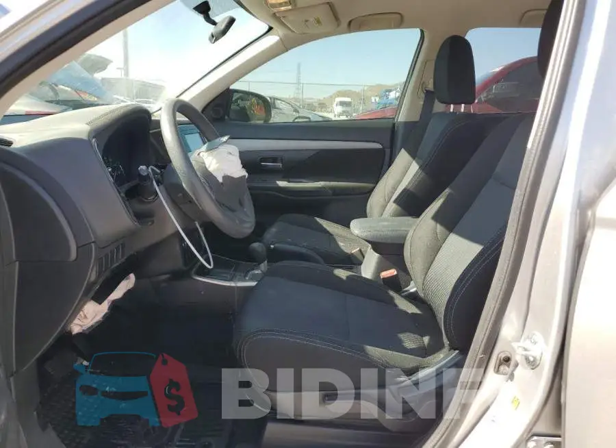 JA4AD2A32JZ053108 Photo# 7