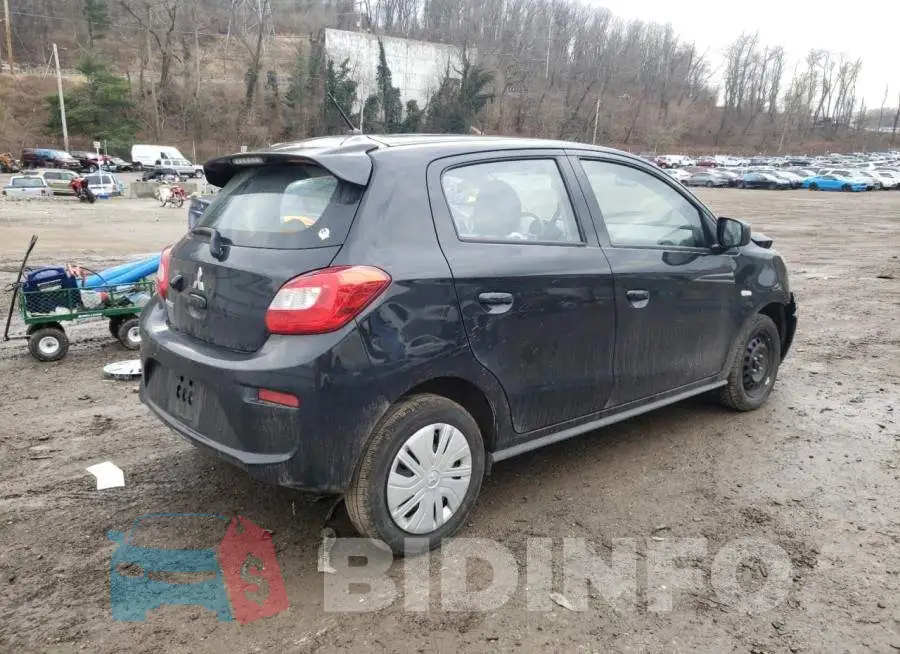 ML32A3HJ8LH005797 Photo# 3