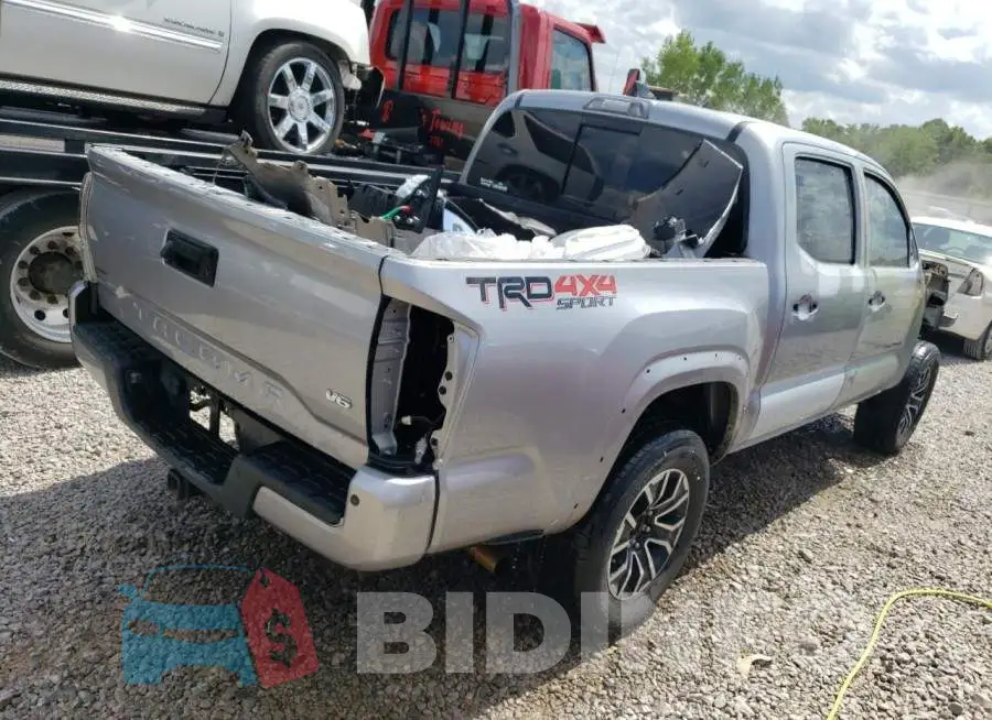 3TMCZ5AN6LM311797 Photo# 3