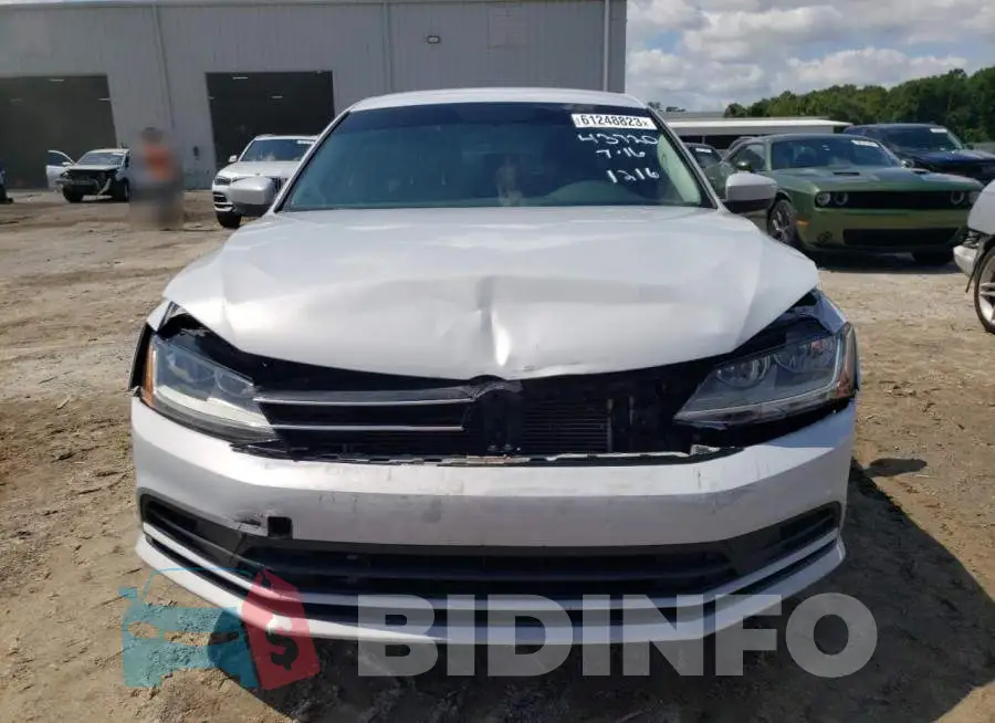 3VW2B7AJ4HM341216 Photo# 5