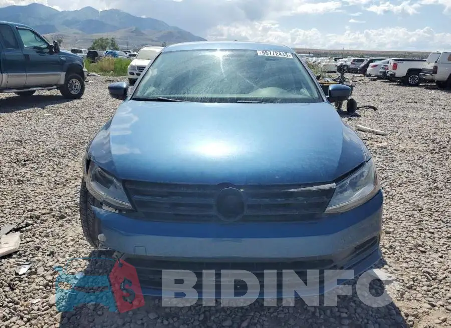 3VW2B7AJ7HM227212 Photo# 5
