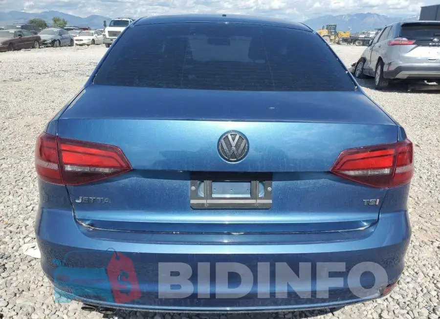 3VW2B7AJ7HM227212 Photo# 6