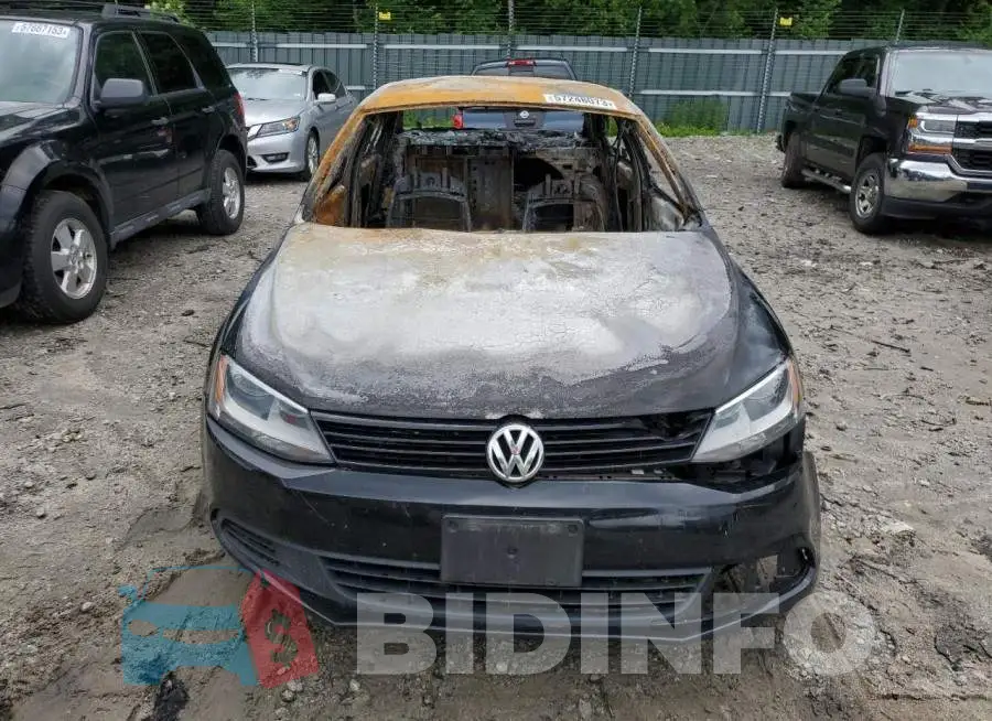 3VW2K7AJXEM313352 Photo# 5