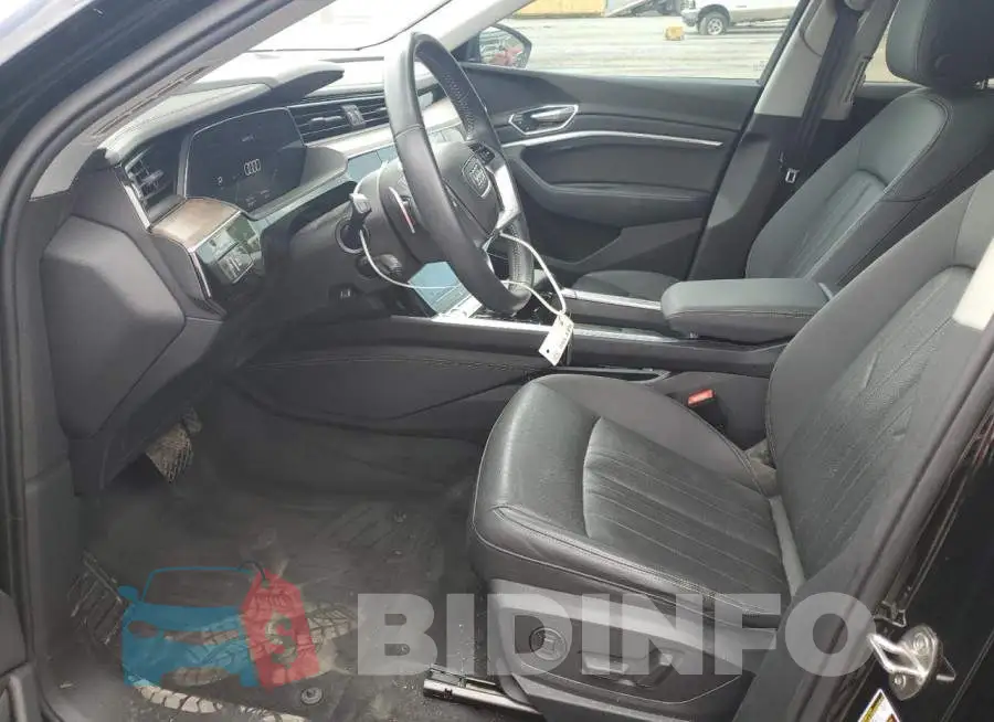 WA1LAAGE9KB022355 Photo# 7